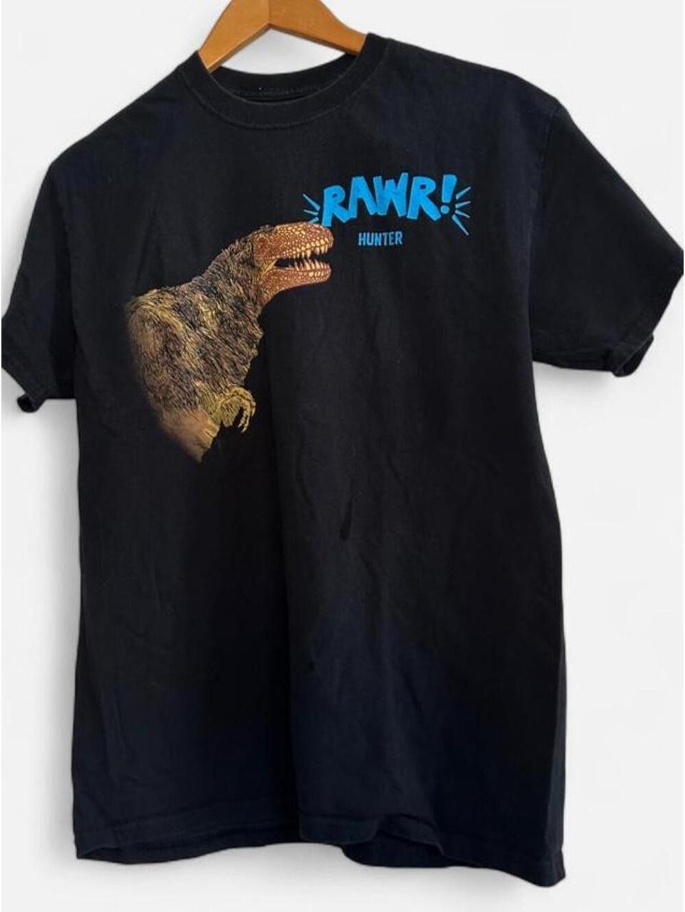Natural History Museum RAWR black dinosaur tee Size Medium #dinosaur #museum